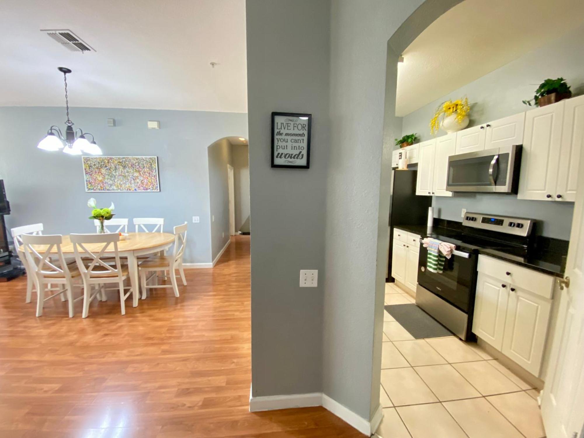 3 Bedroom Resort Style Condo, 3 Miles To Disney! คิสซิมมี ภายนอก รูปภาพ